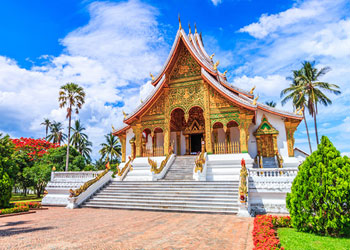 ทัวร์เวียงจันทน์ พระธาตุหลวง 3000 บาท รับด่านหนองคาย รถบัส